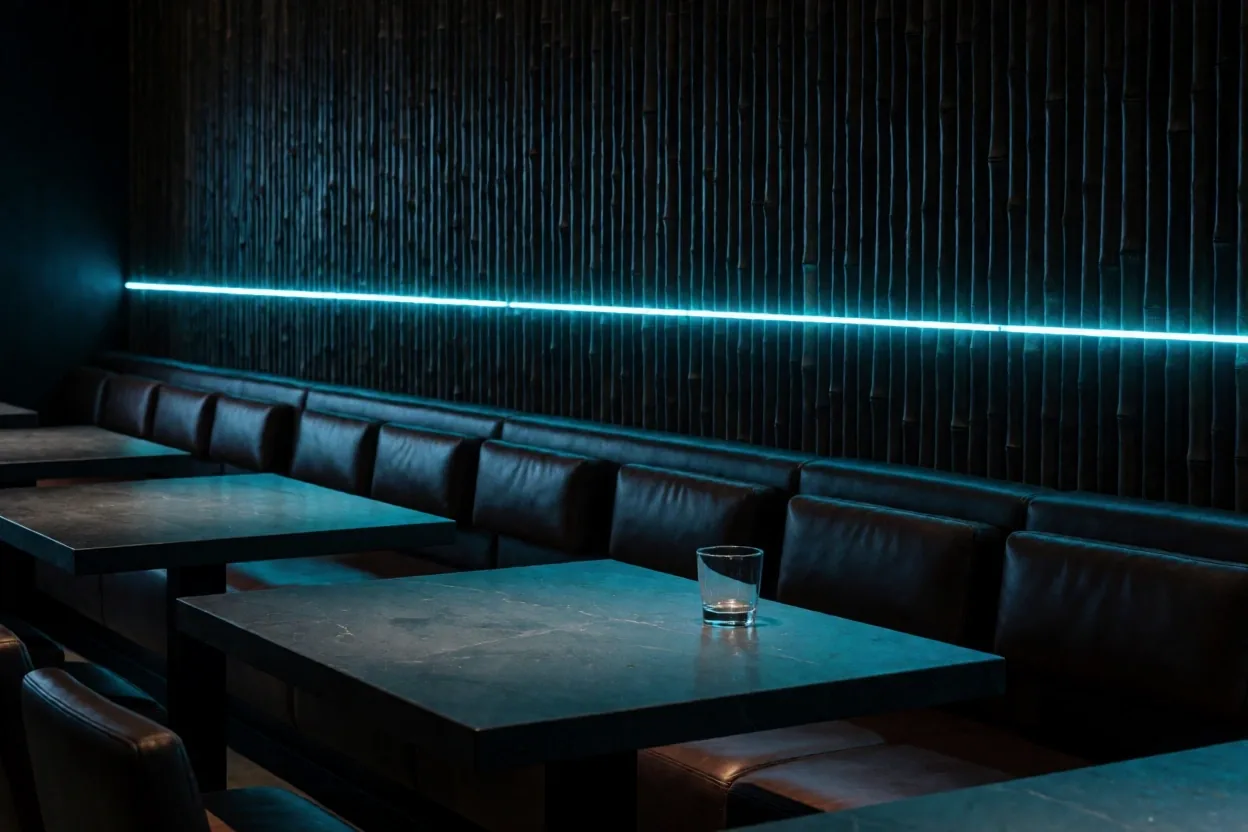 Neon Lounge